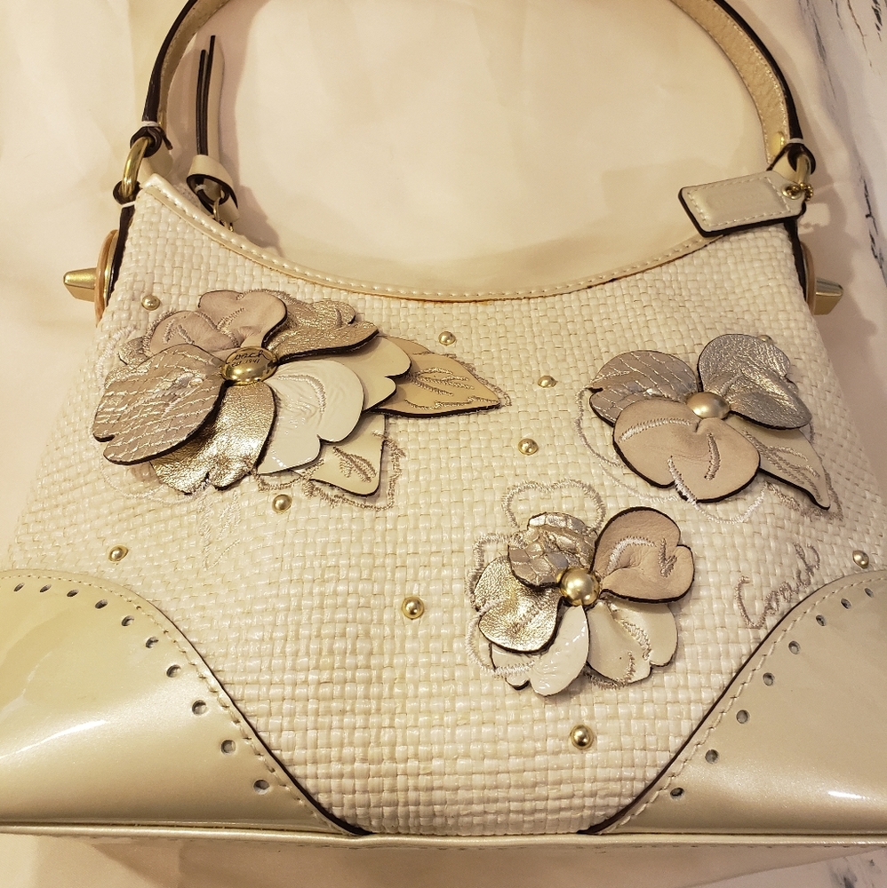 Coach Limited Edition Flowered Straw Bag 104 - Picture 2 of 16